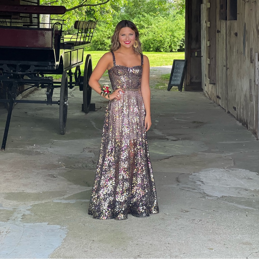 Bronx & Banco Midnight Noir gown